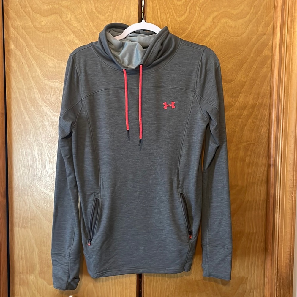 Under Armour Women’s Loose Fit Cow Neck Grey Pullover Size Medium